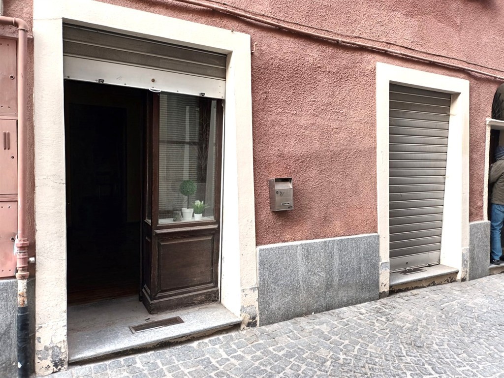 Chiusa di Pesio (CN), locale commerciale in zona centrale